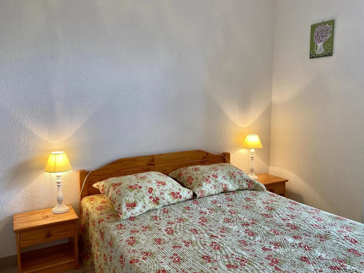 Holiday home Gite Charmant A Alleyrac: Randonnees, Nature Et Confort Moderne - Fr-1-582-66
